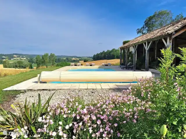 Location de Vacances France, Lot-et-Garonne, Paulhiac, maison de vacances - Domaine Quintèss - Maison Piscine