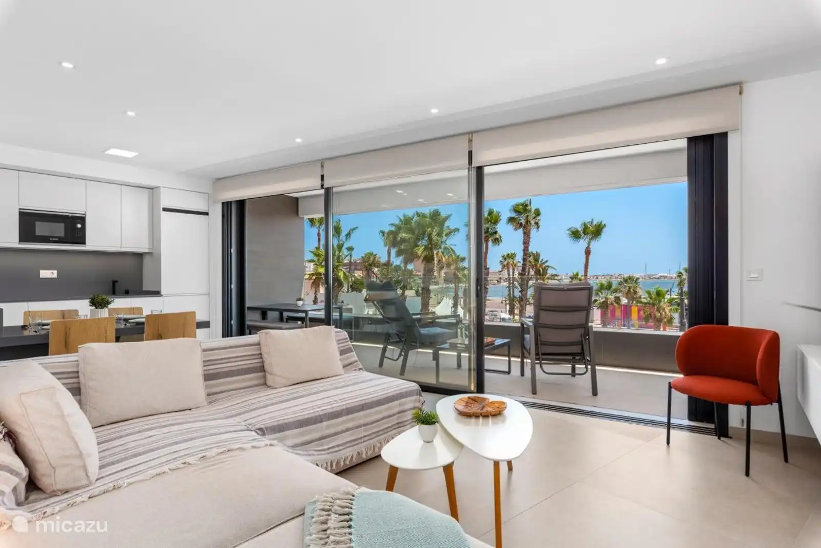 Blick aus dem Wohnzimmer 