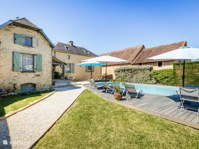 Lantisse | France, Dordogne, Degagnac - maison de vacances Maison, jardin et piscine