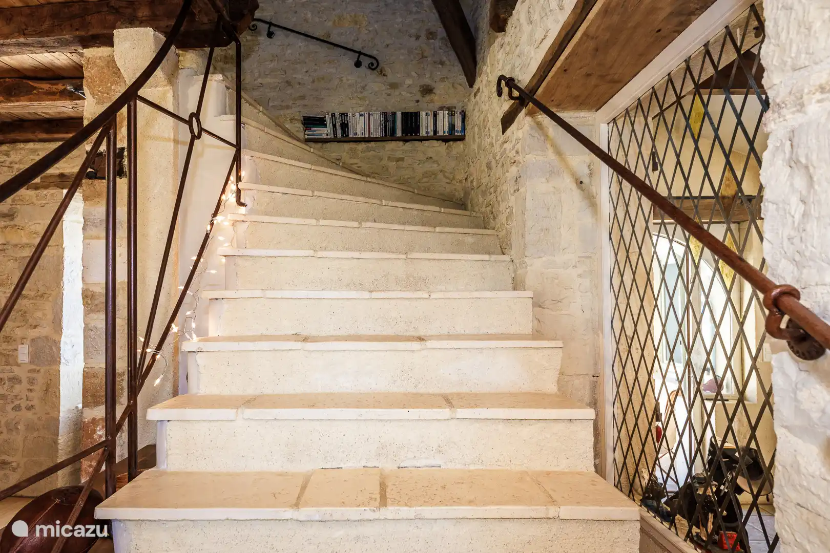 Treppe in den ersten Stock