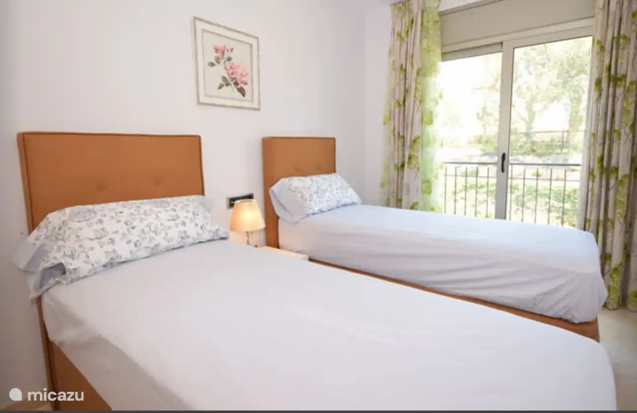 Schlafzimmer 2 mit Klimaanlage