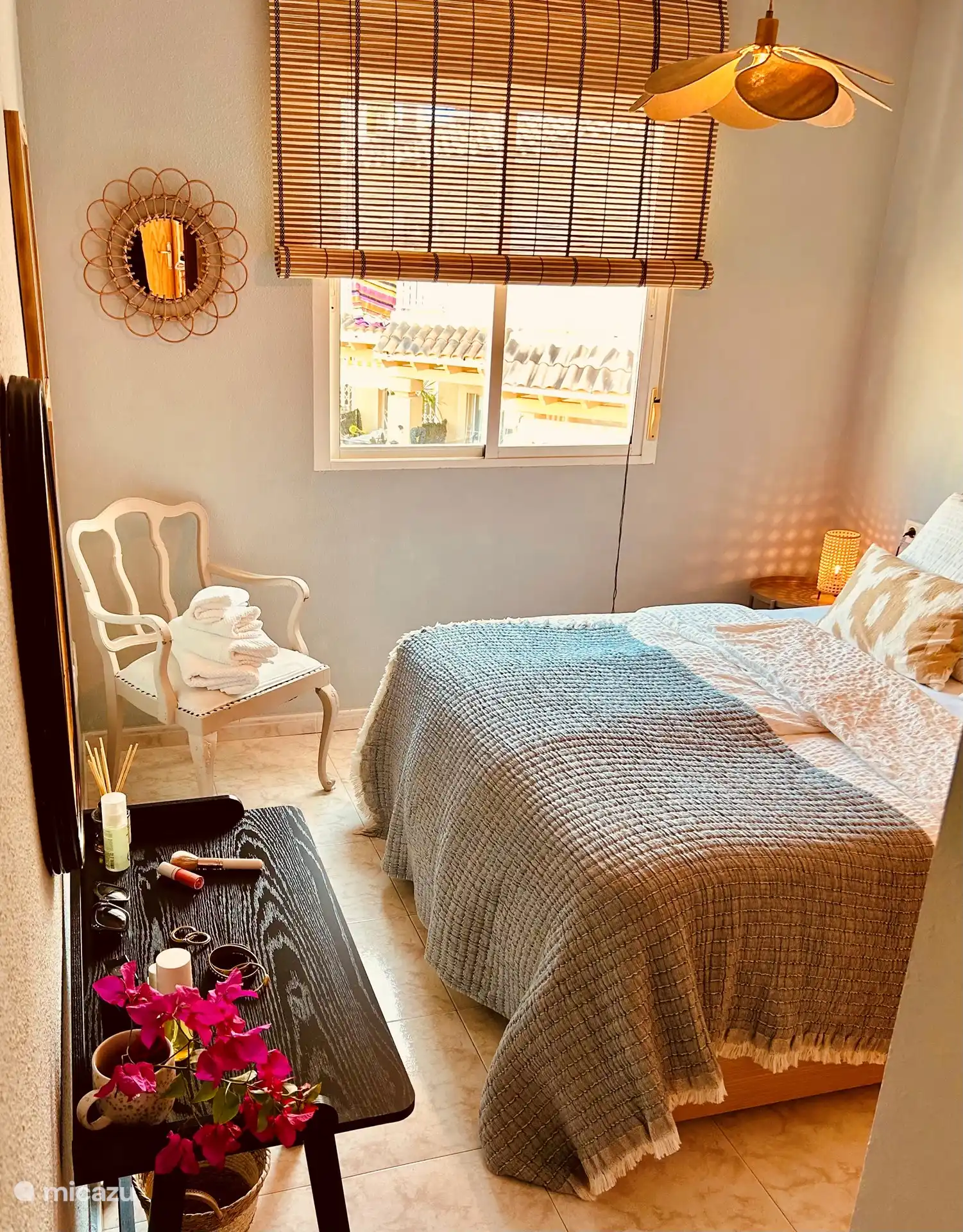 Schlafzimmer an der Vorderseite