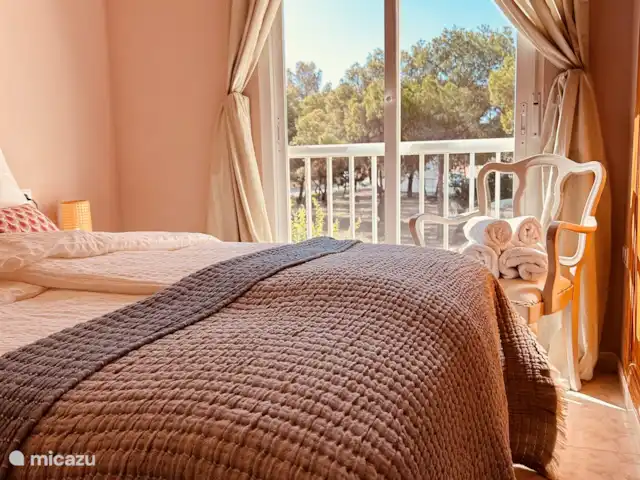 casa paredada en España, Costa Blanca, Albir – Casa Lagarto Dormitorio en la parte trasera
