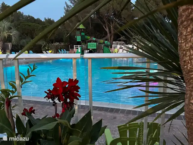 Mlle Jannie France | France, Côte d'Azur, Roquebrune-sur-Argens - chalet La piscine