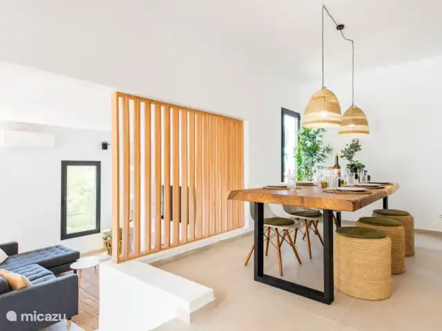 Casa Zita Verde | Espagne, Ibiza, Cala Llonga - villa Table à manger d’intérieur