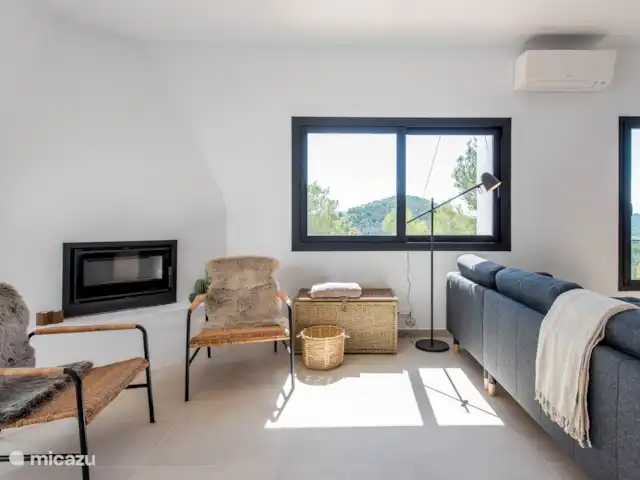 Casa Zita Verde | Espagne, Ibiza, Cala Llonga - villa Cheminée à bois