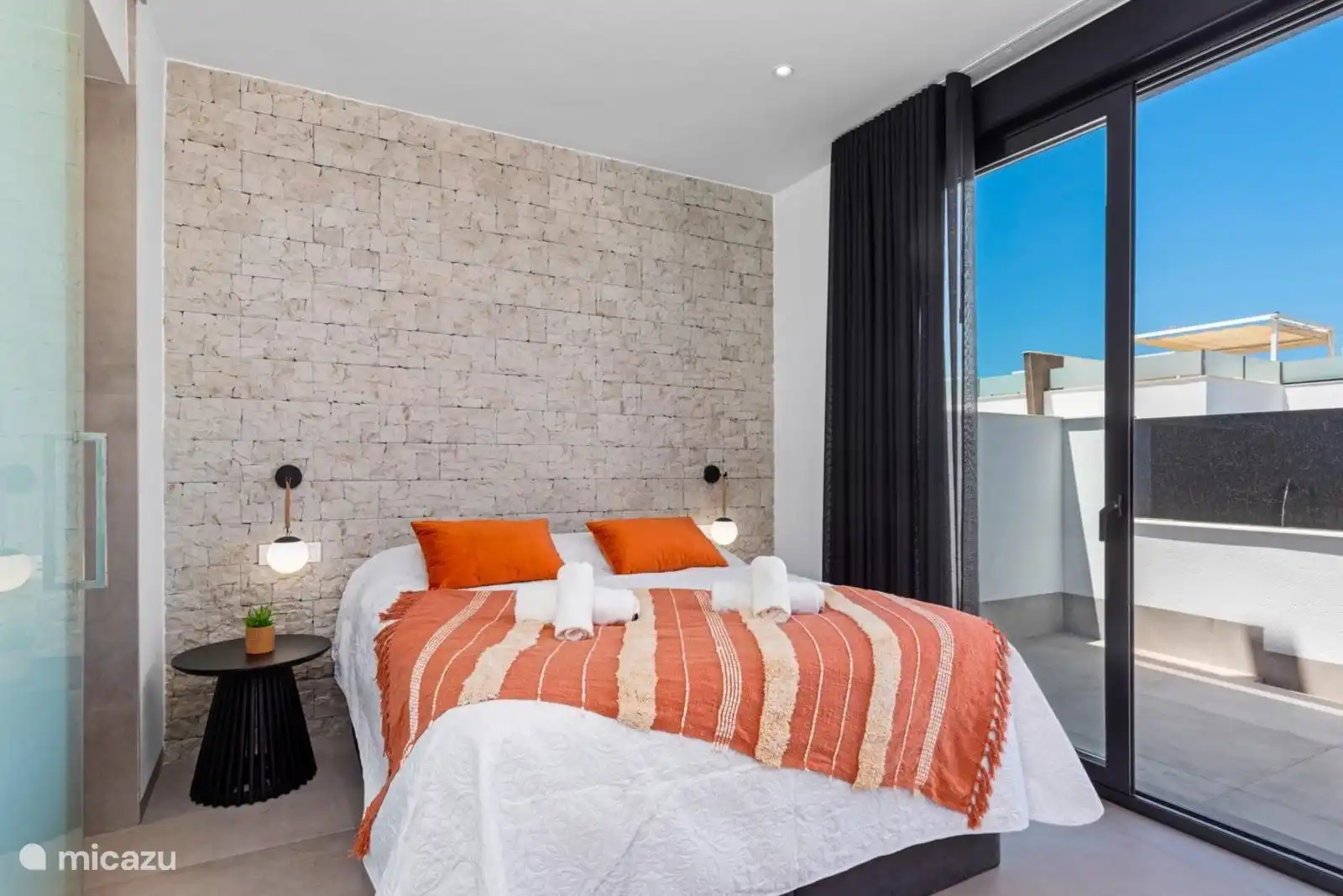 2-Personen-Zimmer mit Kingsize-Bett 