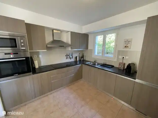 Villa Mimosa huren in Frankrijk, Ardèche, Joyeuse - villa Keuken
