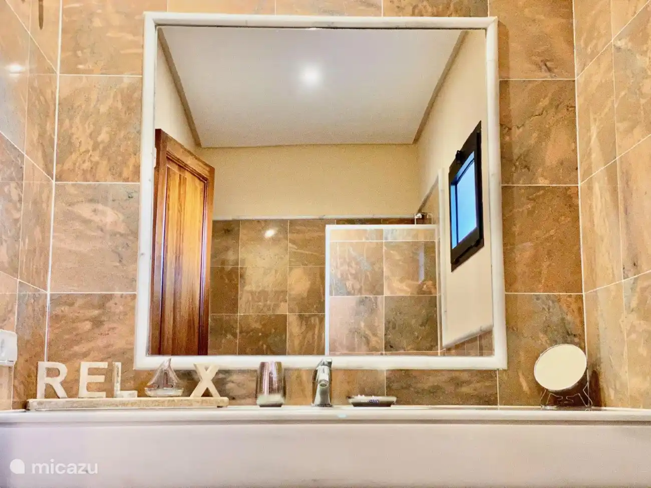 Bathroom 2 with shower, sink and toilet