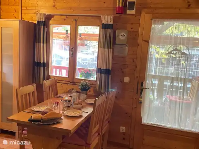 Casa Anna en Italia, Lagos italianos, Porlezza - chalet La mesa de comedor