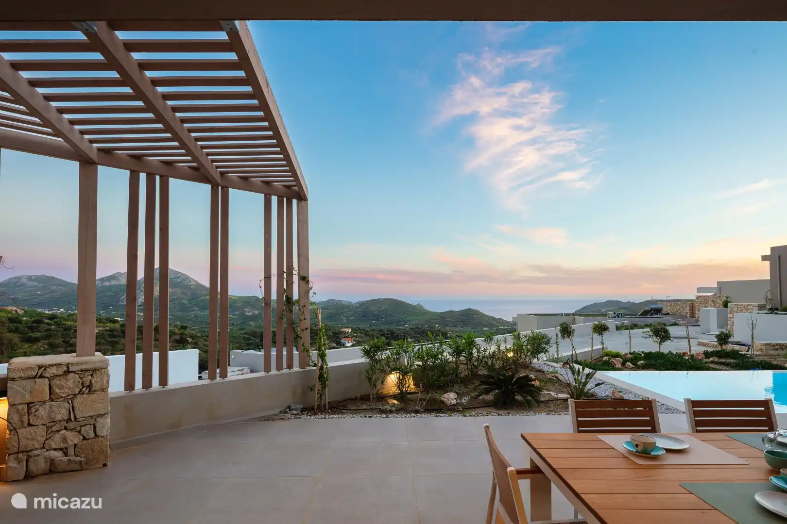 Wunderschöner Sonnenuntergang