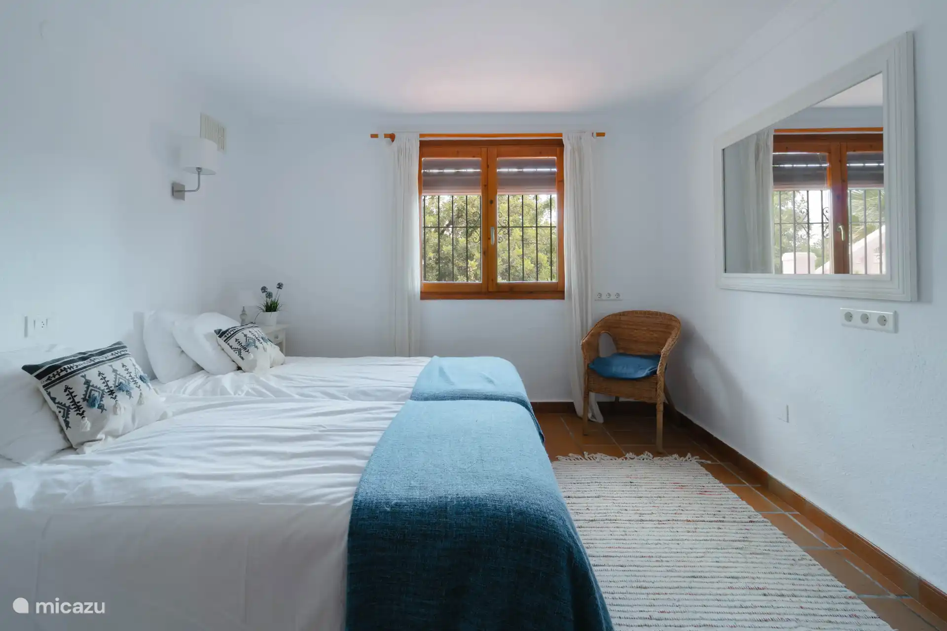 Schlafzimmer 3 (mit eigenem Duschbad)