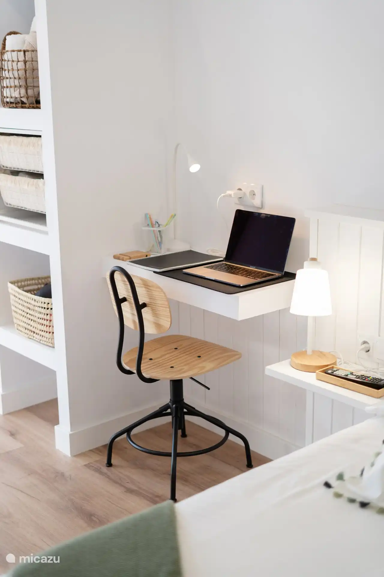 Arbeitsbereich im Hauptschlafzimmer