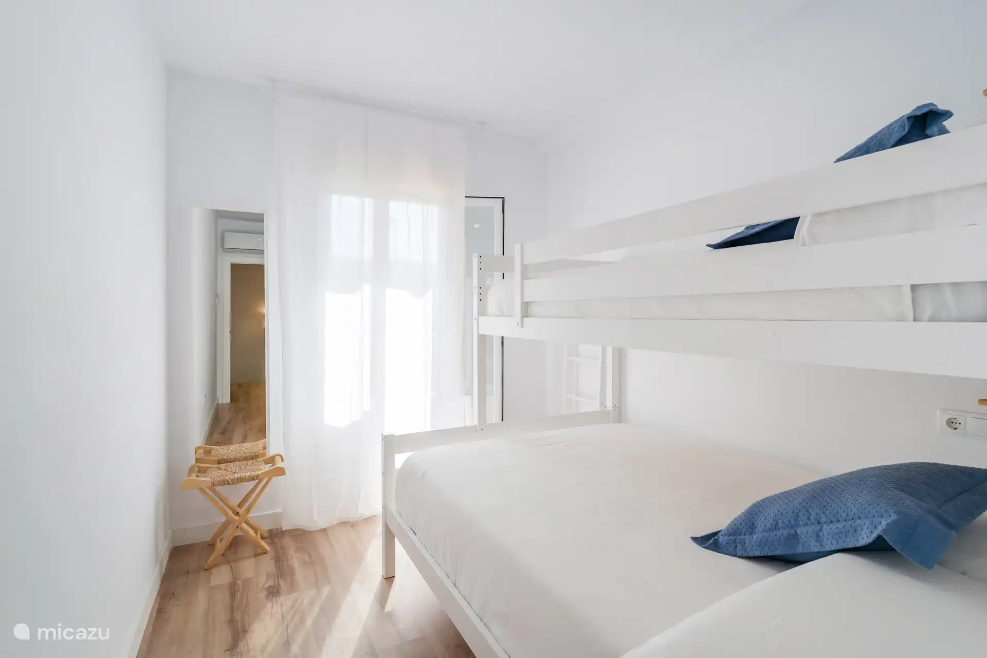 Zweites Schlafzimmer