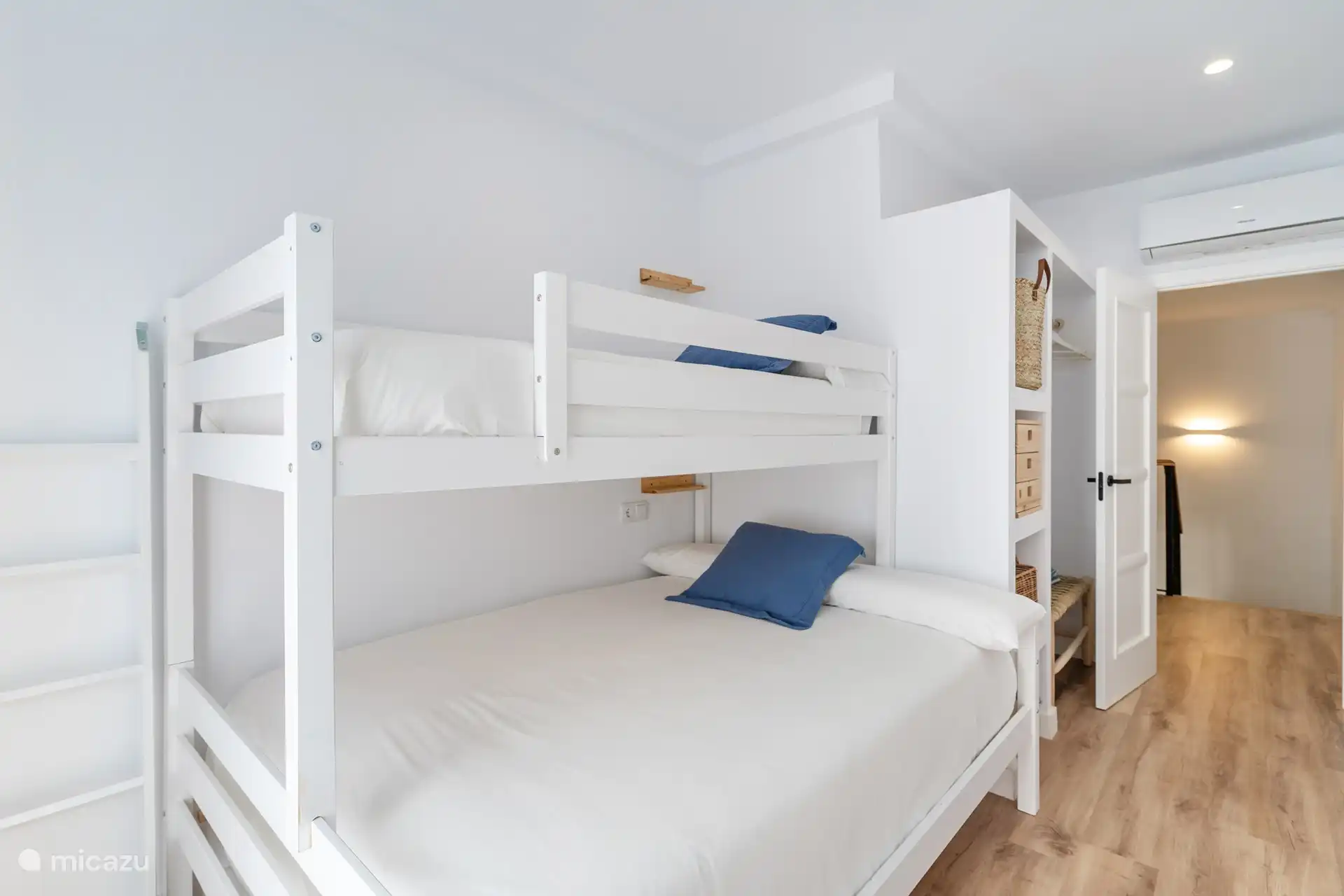 Zweites Schlafzimmer