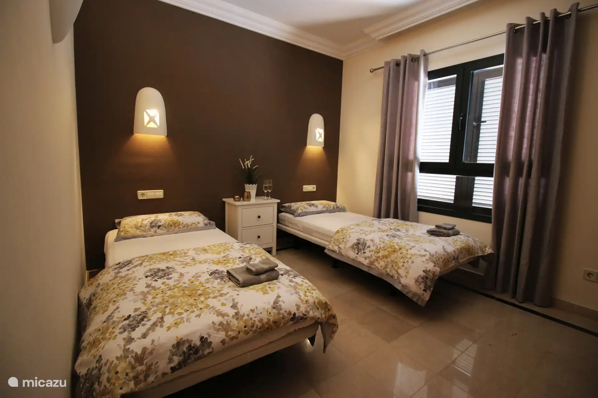 Bedroom 2 with two single beds