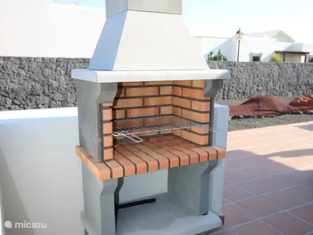 villa huren in Spanje, Lanzarote, Playa Blanca – Villa Pareja De fijne buiten barbecue