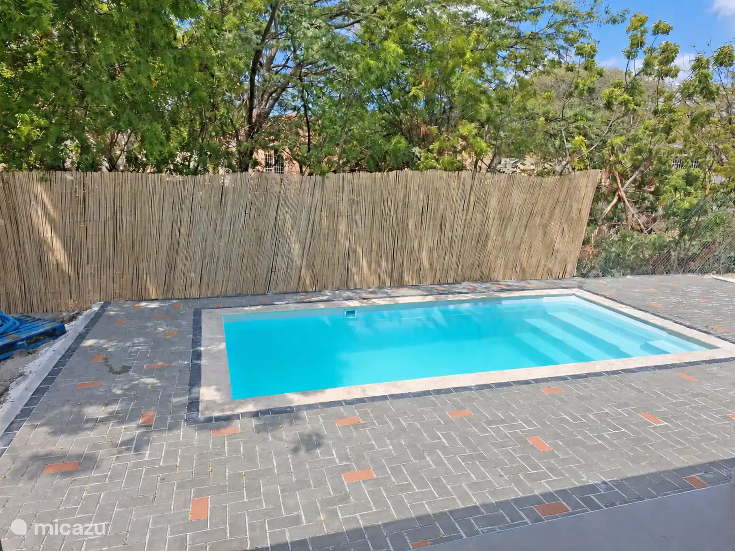 Privates Schwimmbad