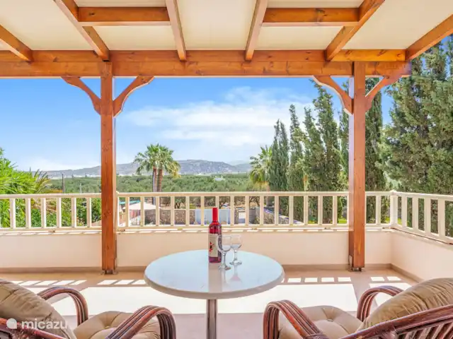 Hera en Grecia, Creta, Sissi - villa