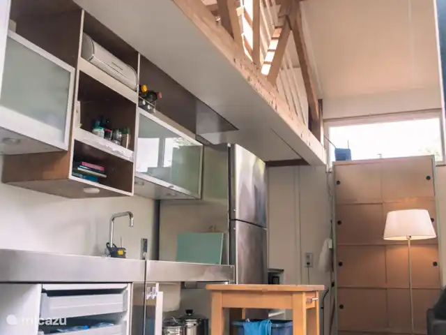 MV8 en Países Bajos, Holanda del Norte, Egmond-Binnen - casa vacacional cocina