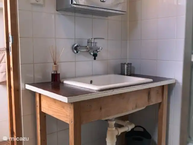 MV8 en Países Bajos, Holanda del Norte, Egmond-Binnen - casa vacacional baño