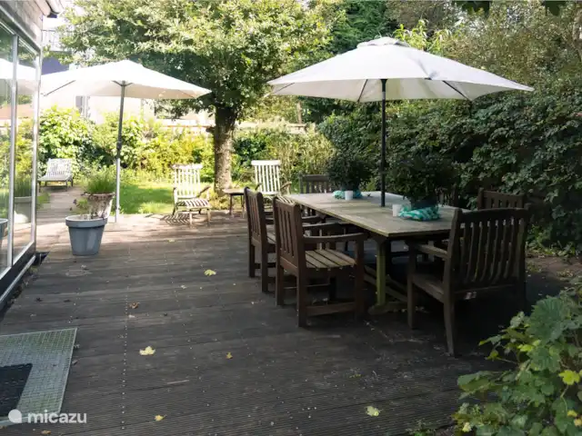 MV8 en Países Bajos, Holanda del Norte, Egmond-Binnen - casa vacacional Jardín al aire libre