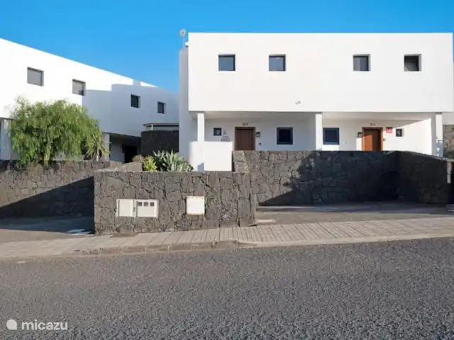 Casa Sierra | Espagne, Lanzarote, Playa Blanca - villa Le parking privé de Casa Sierra