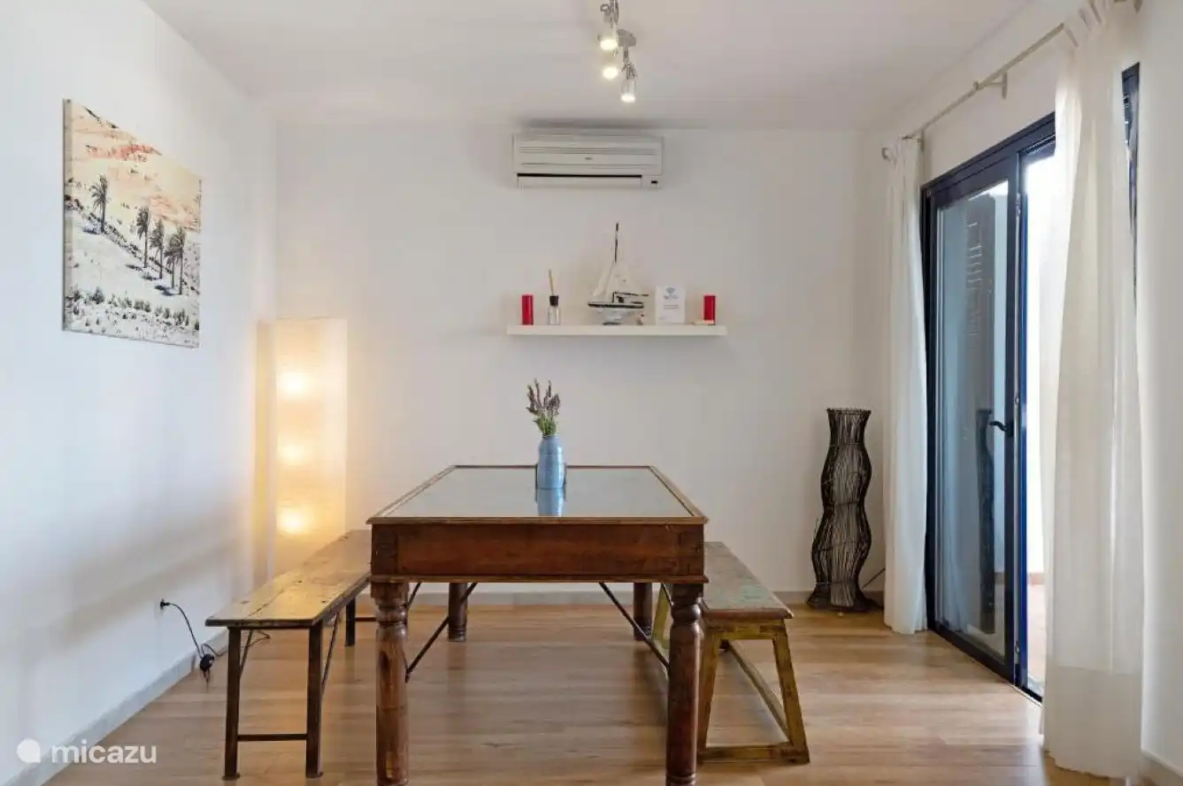 A nice place for breakfast, lunch or dinner