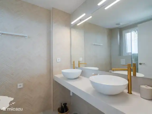 Silver Tower 8B huren in Spanje, Costa Blanca, Calpe - appartement Ensuite badkamer