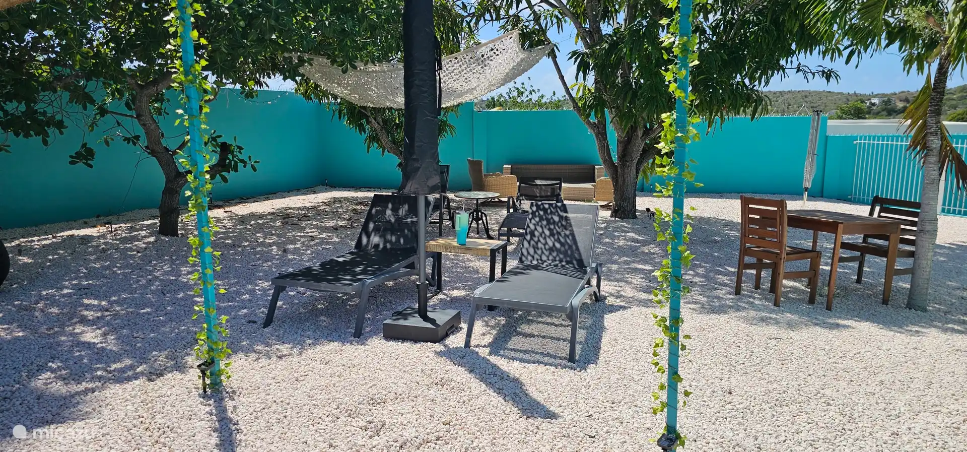 Spacious garden with privacy.