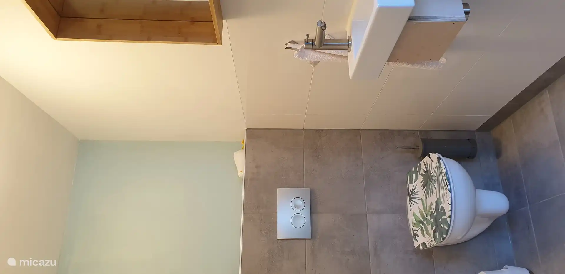 das separate WC im Erdgeschoss