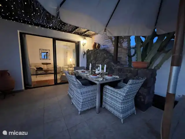 Villa Calamari | Espagne, Lanzarote, Playa Blanca - villa La villa le soir