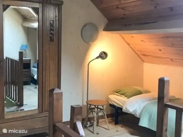 Gîte d’Artisan | France, Puy-de-Dôme, Pionsat - gîte / cottage Grenier ( Reste à mettre à jour )