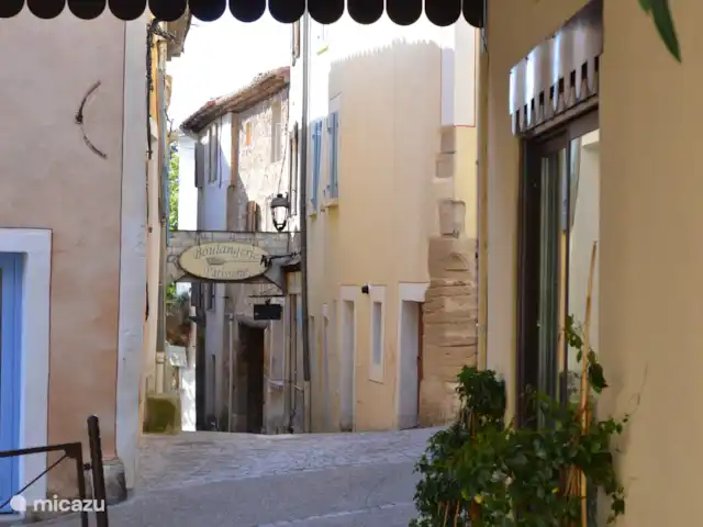 Location vacances St-Anne-caractère | France, Vaucluse, Beaumes-de-Venise - maison de vacances Village atmosphérique