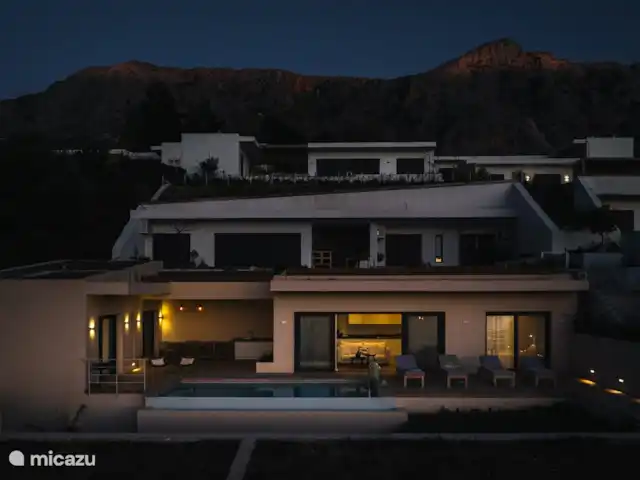 Villa Armonia  | Grèce, Grèce centrale, Paleros - villa Vue de la villa de nuit par drone