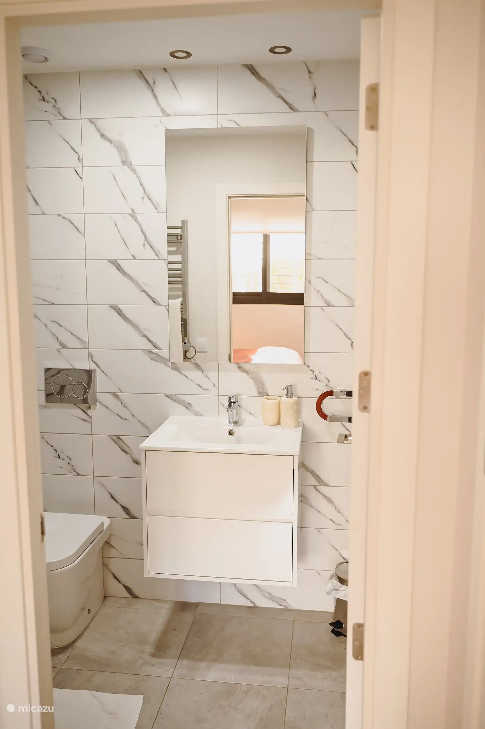 Badkamer met douche