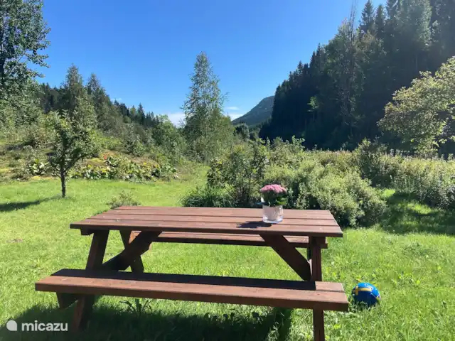 Location de Vacances Suède, Värmland, Syssleback, maison de vacances - Maison de vacances Branäs Jardin avec sièges