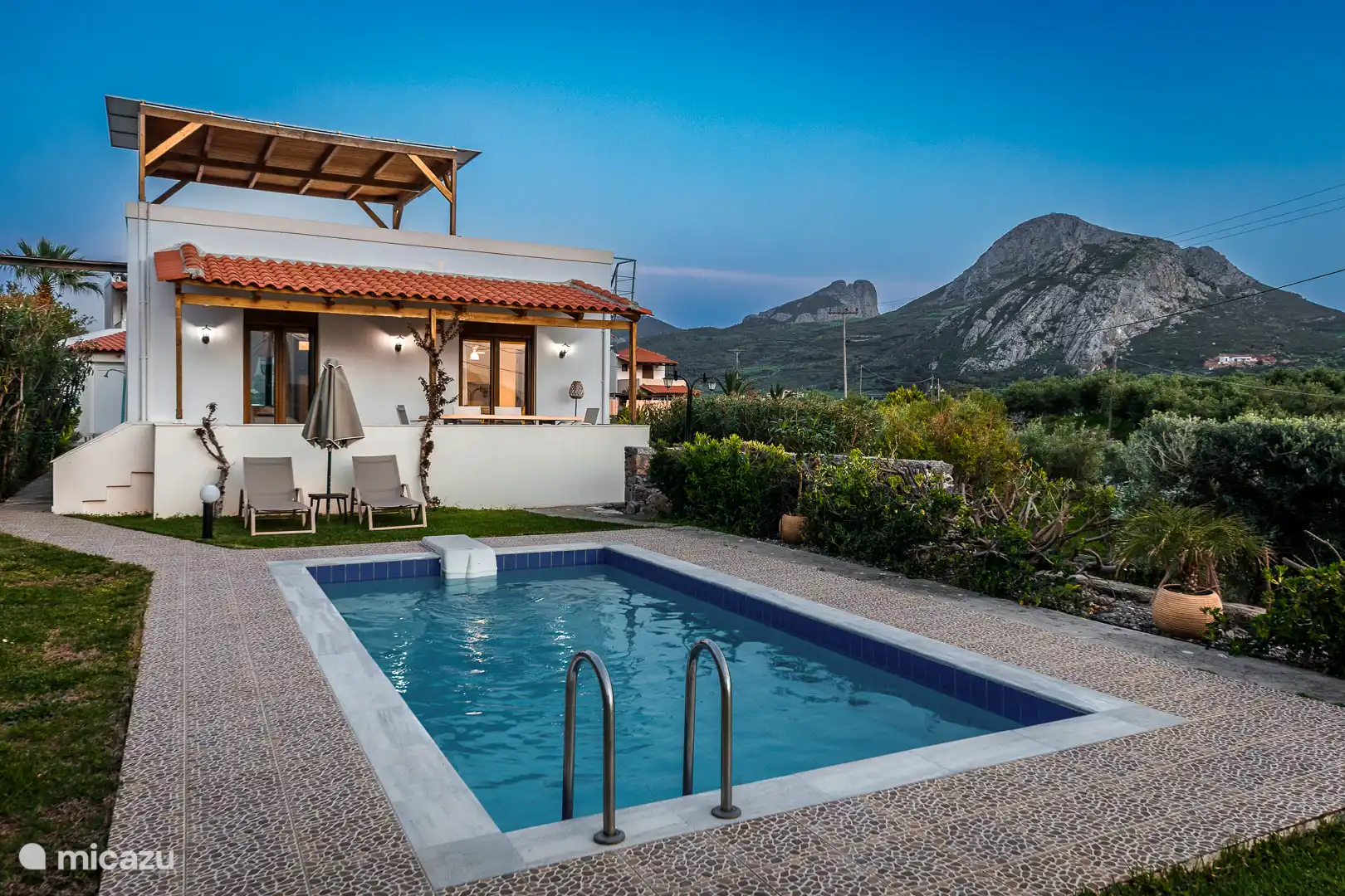 Das Haus und der Pool