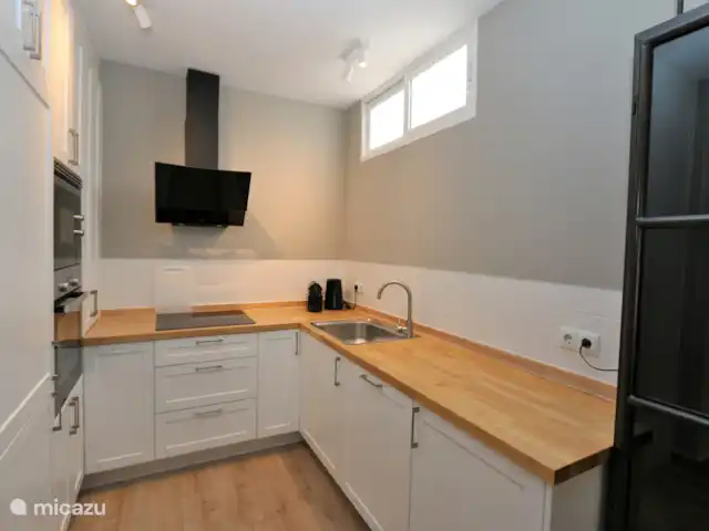 Apartamento a poca distancia del bulevar en España, Murcia, San Pedro del Pinatar - apartamento Cocina