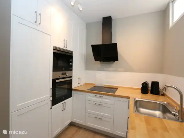 Apartamento a poca distancia del bulevar en España, Murcia, San Pedro del Pinatar - apartamento Cocina