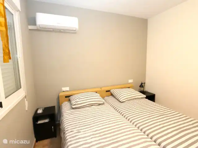 Apartamento a poca distancia del bulevar en España, Murcia, San Pedro del Pinatar - apartamento Dormitorio con dos camas individuales