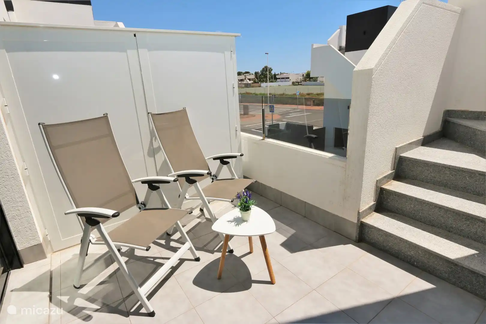 Modernes Penthouse mit Dachterrasse