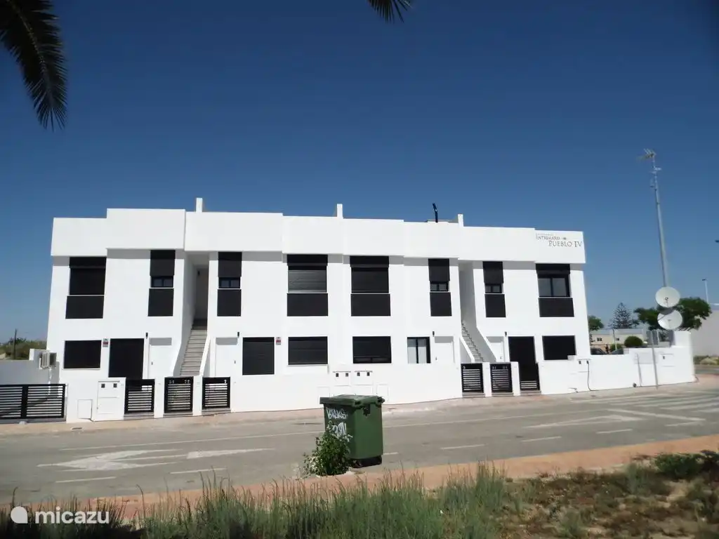 Modernes Penthouse mit Dachterrasse