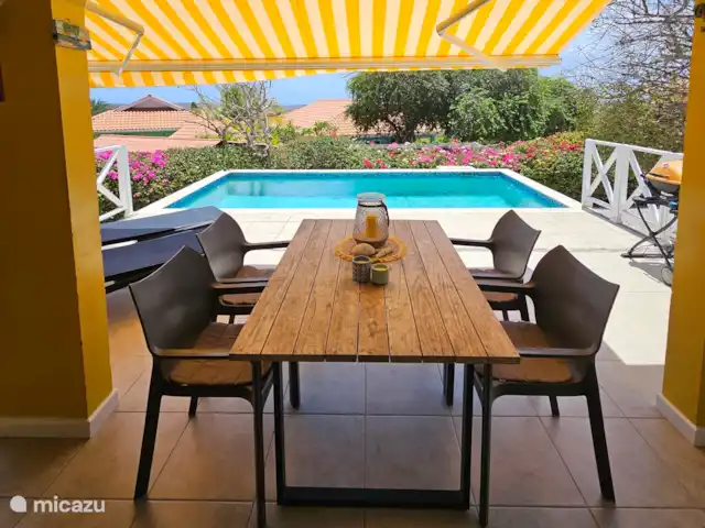 Villa Karawara en Curazao, Bandabou (oeste), Cas Abao - casa vacacional Terraza con piscina