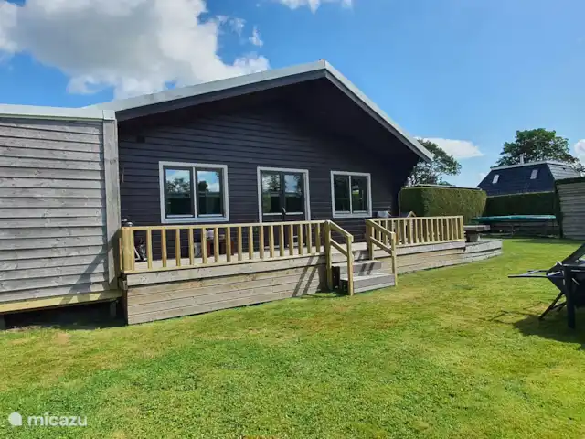 Casa finlandesa cerca de un gran lago en Países Bajos, Frise, Rohel - casa vacacional Casa finlandesa cerca de un gran lago en Países Bajos, Frise, Rohel - casa vacacional