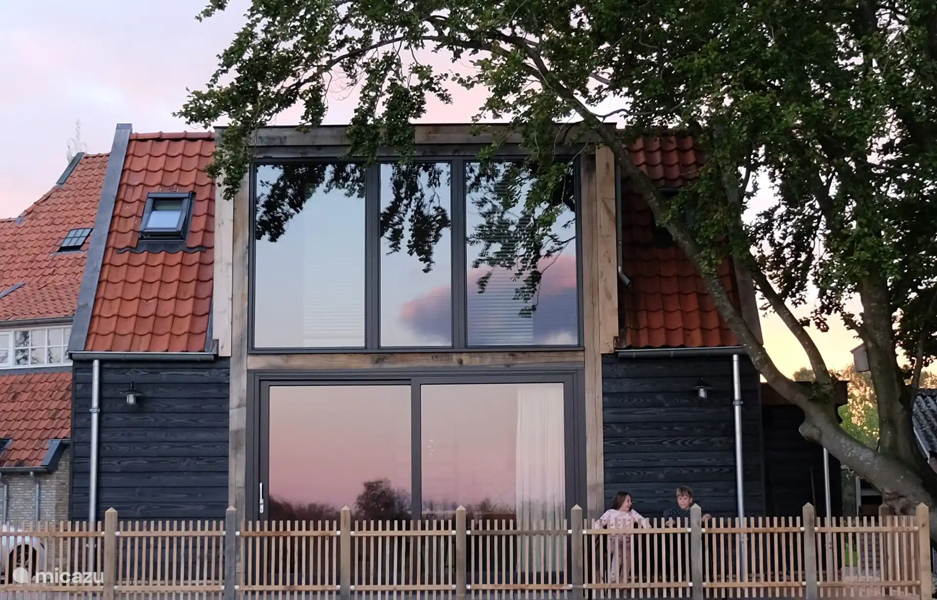 &#39;t Veenhuys view with terrace