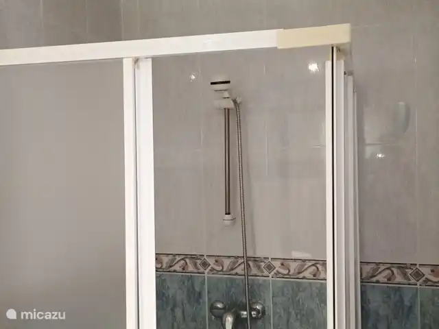 Tranquilo townhouse/Bungalow Kwintos | Espagne, Costa Blanca, Torrevieja - bungalow Douche 2 étage supérieur