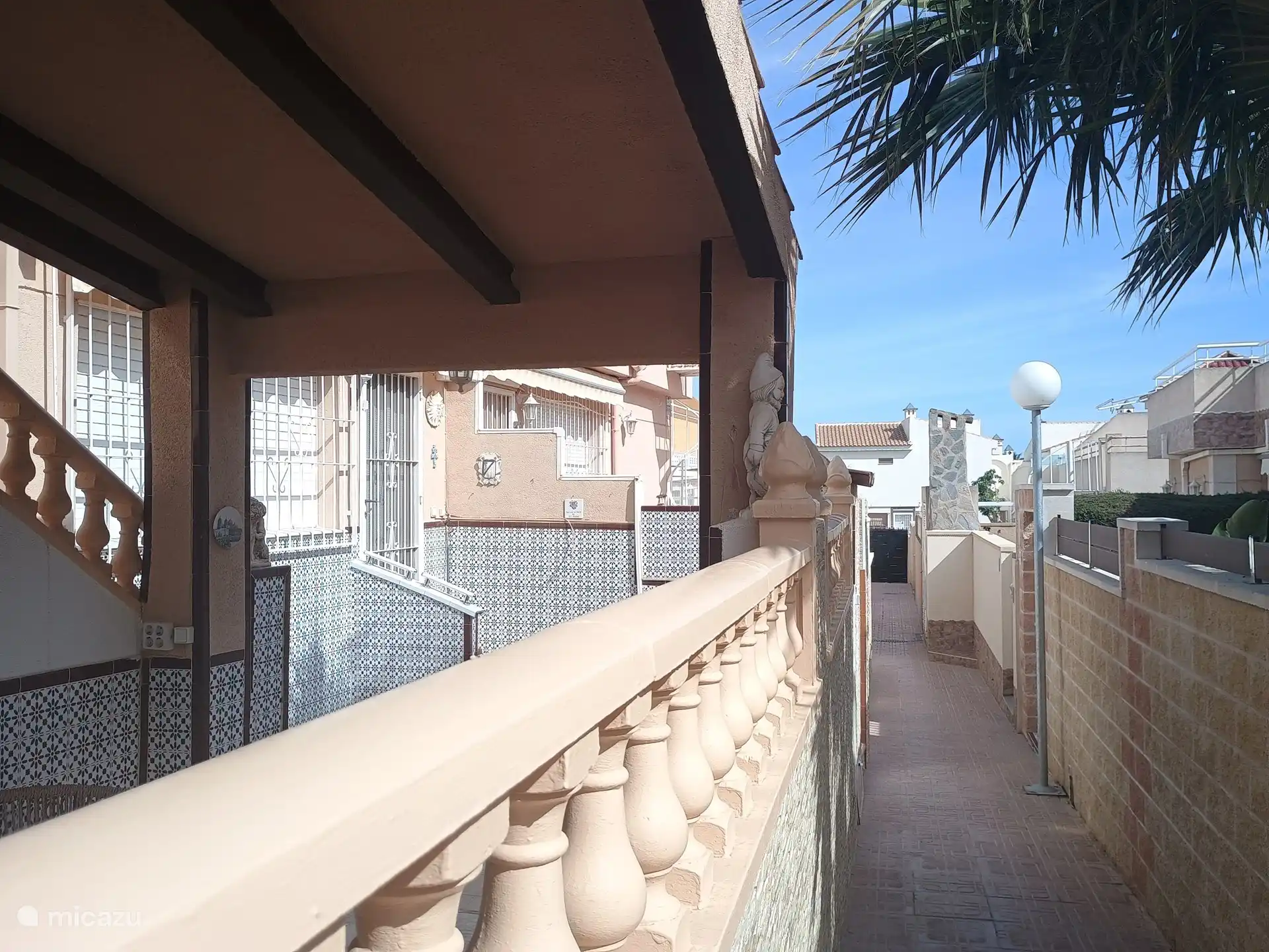 Tranquilo townhouse/Bungalow Kwintos en España, Costa Blanca, Torrevieja - Bungaló