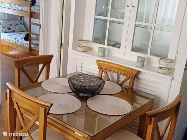 Tranquilo townhouse/Bungalow Kwintos | Espagne, Costa Blanca, Torrevieja - bungalow Table à manger dans le salon