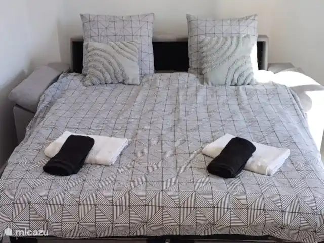 Tranquilo townhouse/Bungalow Kwintos | Espagne, Costa Blanca, Torrevieja - bungalow Lit 2 personnes à l’étage. 190 cm.